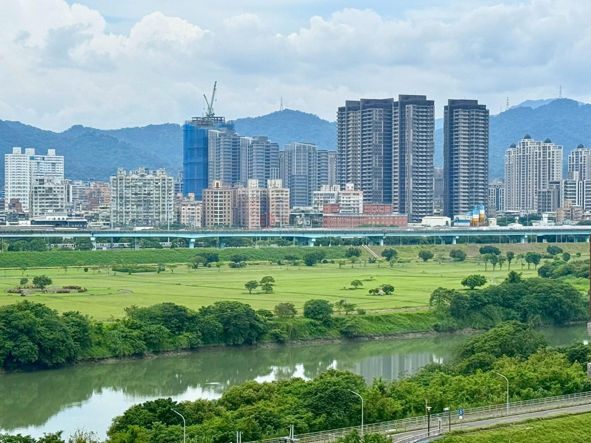 麗池經典高樓二房高樓窗景照片